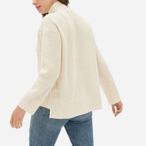 Recycled cashmere sweater